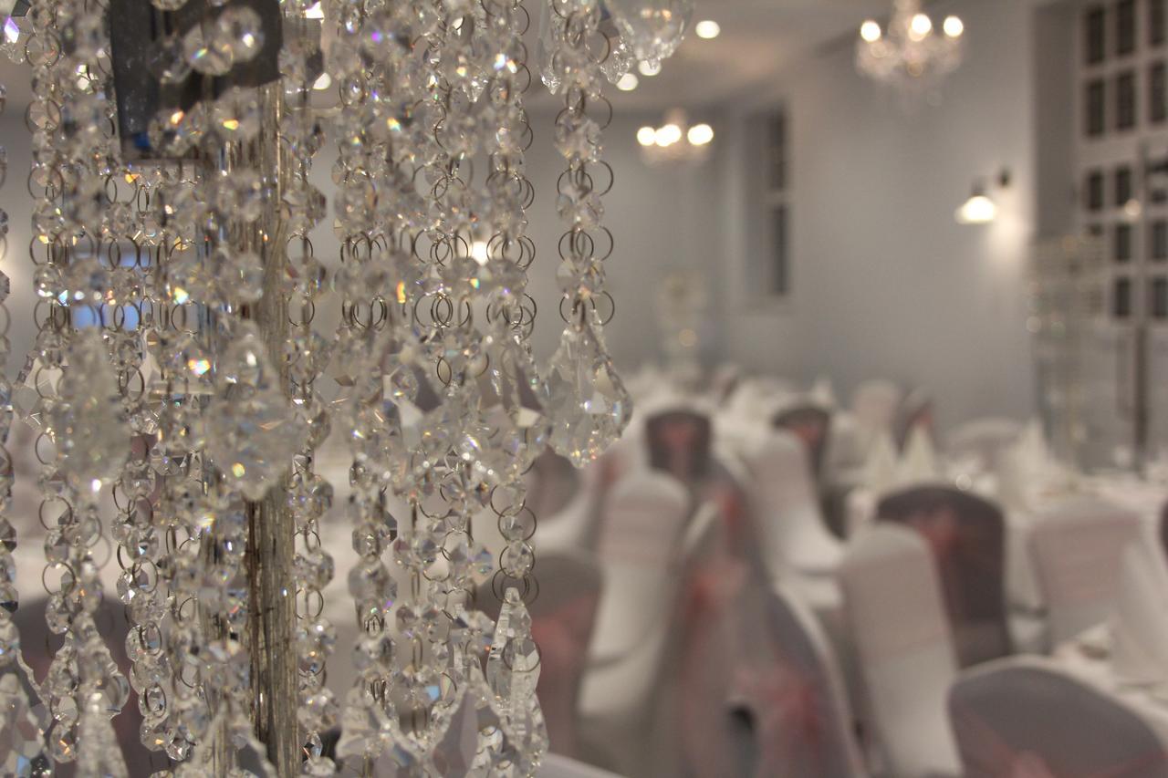 ברודסטיירס Yarrow Hotel מראה חיצוני תמונה